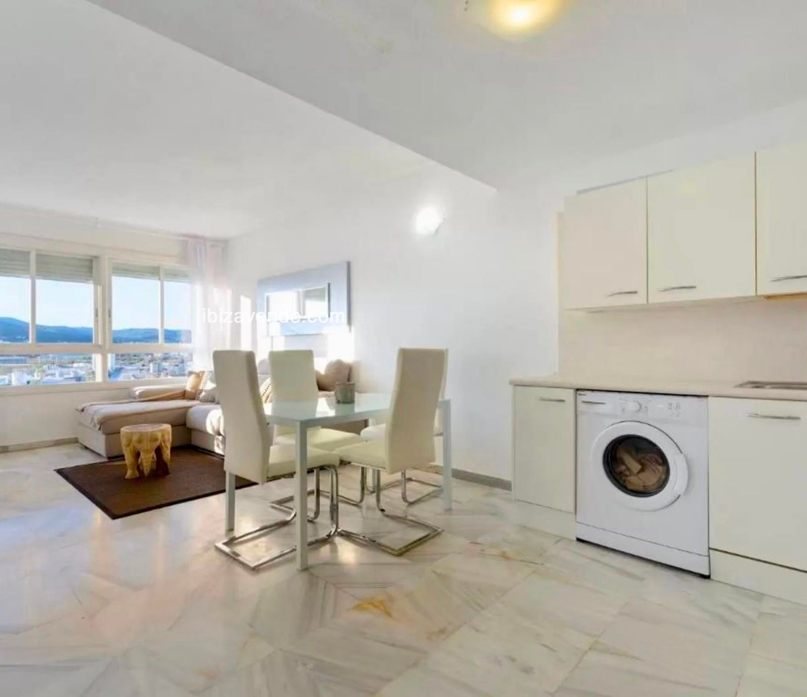 Flat for sale in 8 de agosto, Marina Botafoc - Platja de Talamanca, Eivissa