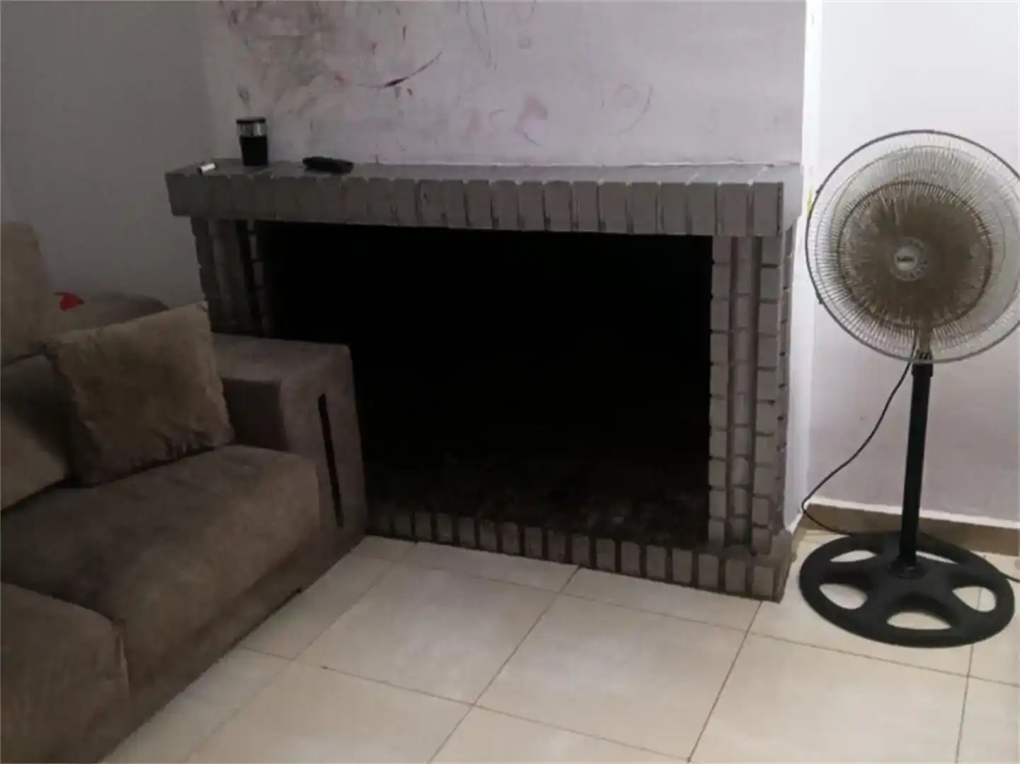 Sala d'estar de Casa adosada en venda en Calasparra