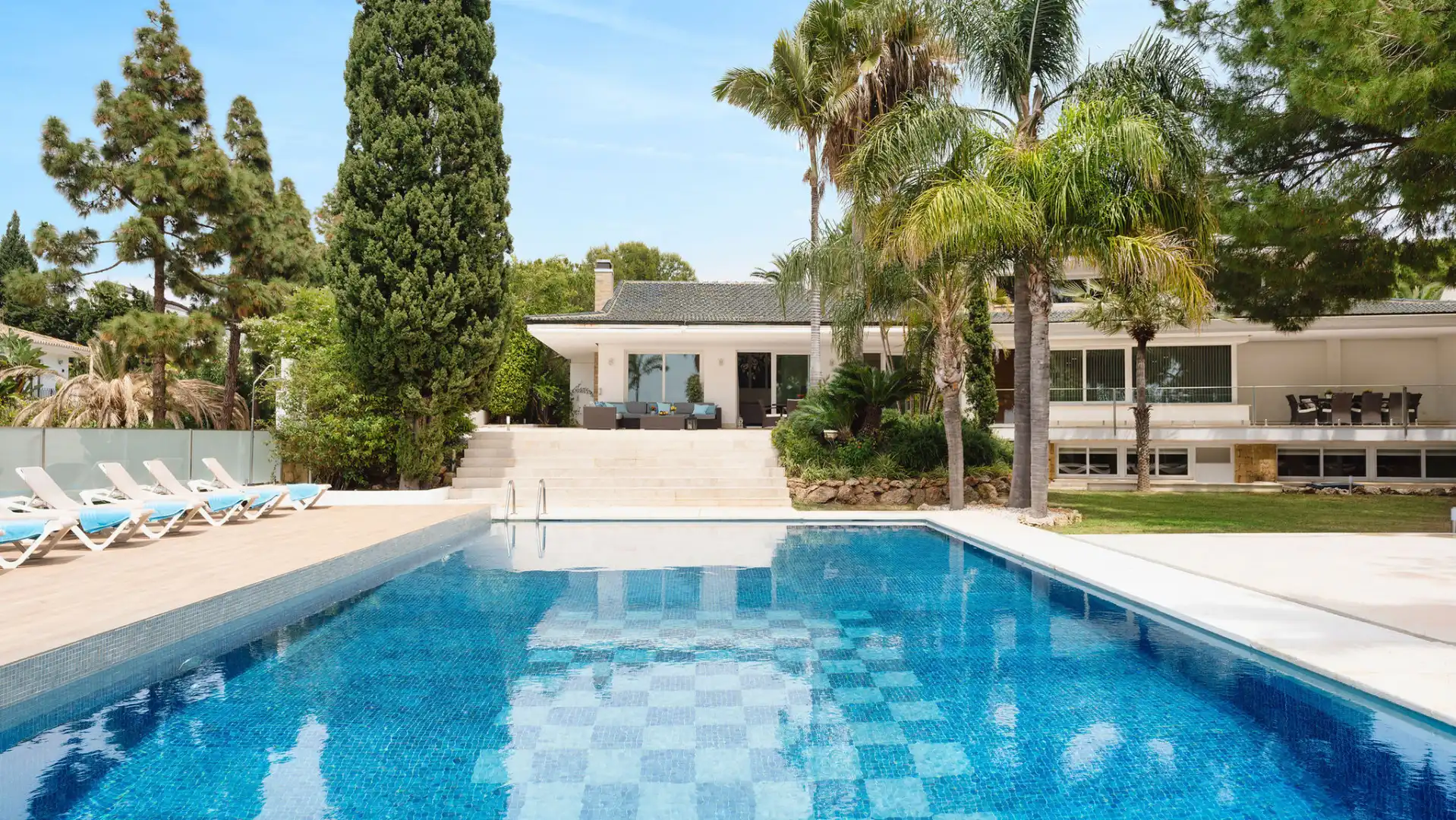 Casa amb piscina en venda a Marbella Centro