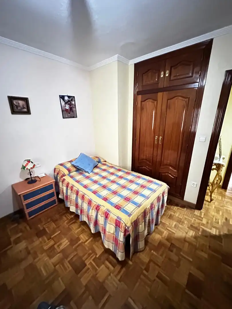 Bedroom of Flat for sale in Jaén  with Air Conditioner, Heating and Balcony
