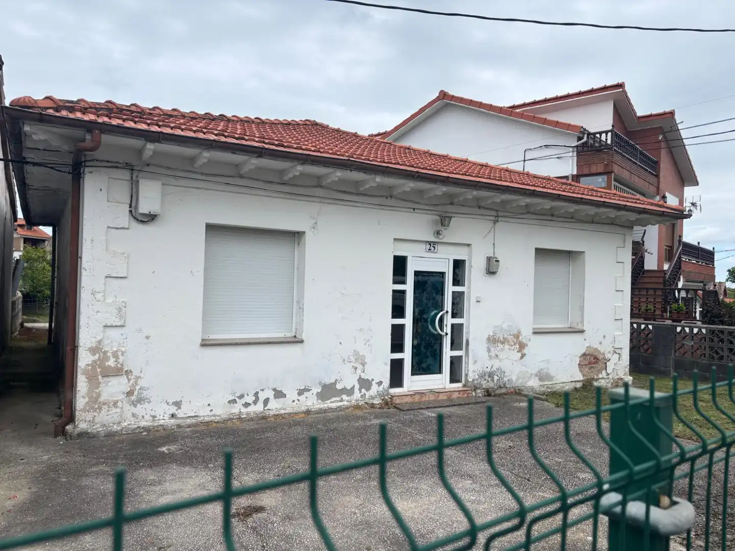 Vista exterior de Casa o chalet en venta en Santillana del Mar con Jardín privado