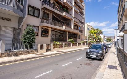 Exterior view of Flat for sale in  Santa Cruz de Tenerife Capital