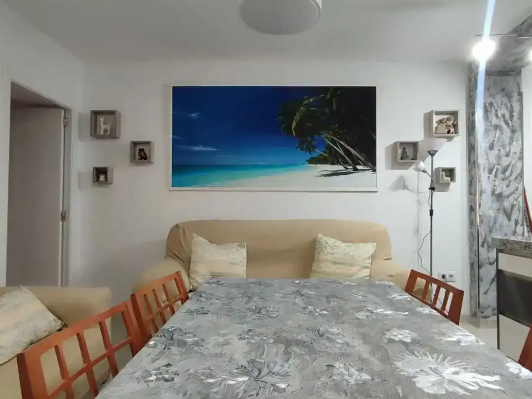 Comedor de Piso para compartir en Peñamefecit - Avda Barcelona