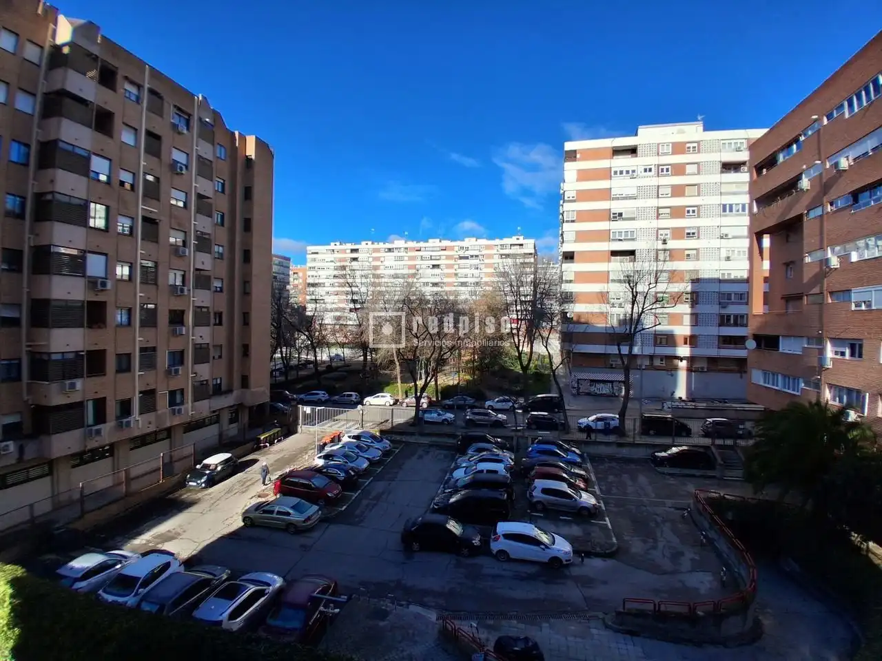 Aparcament de Pis de lloguer en Madrid amb Calefacció, Jardí privat i Parquet