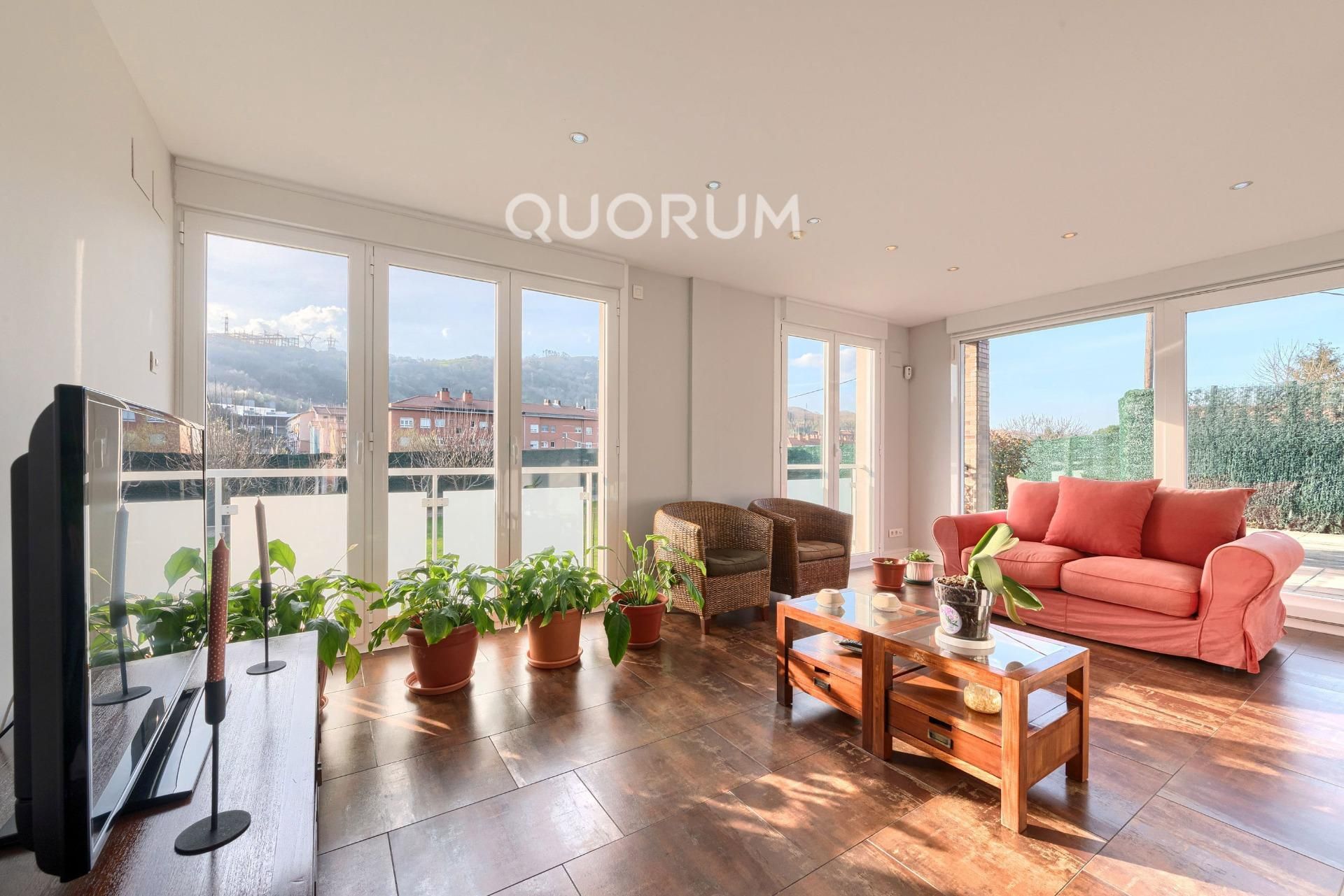 Living room of Single-family semi-detached for sale in Basauri   with Heating, Private garden and Terrace