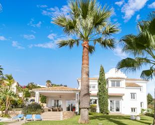 Garden of House or chalet for sale in Marbella  with Air Conditioner, Terrace and Swimming Pool