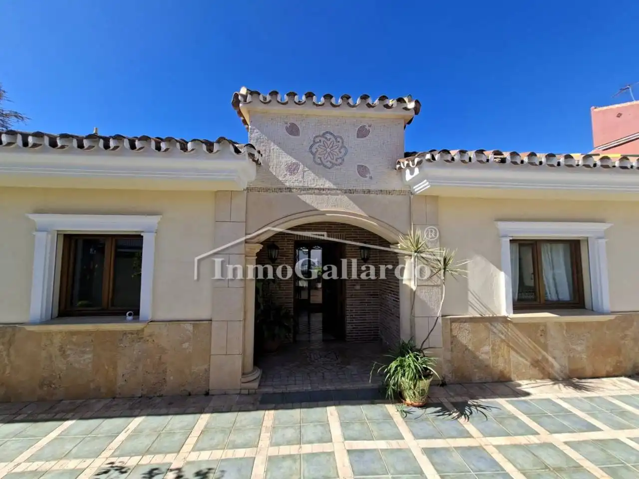 Houses for sale in Málaga  with Air Conditioner, Private garden and Parquet flooring