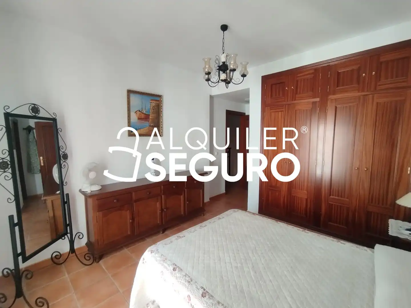Dormitori de Casa o xalet de lloguer en Fuengirola amb Terrassa, Piscina i Moblat