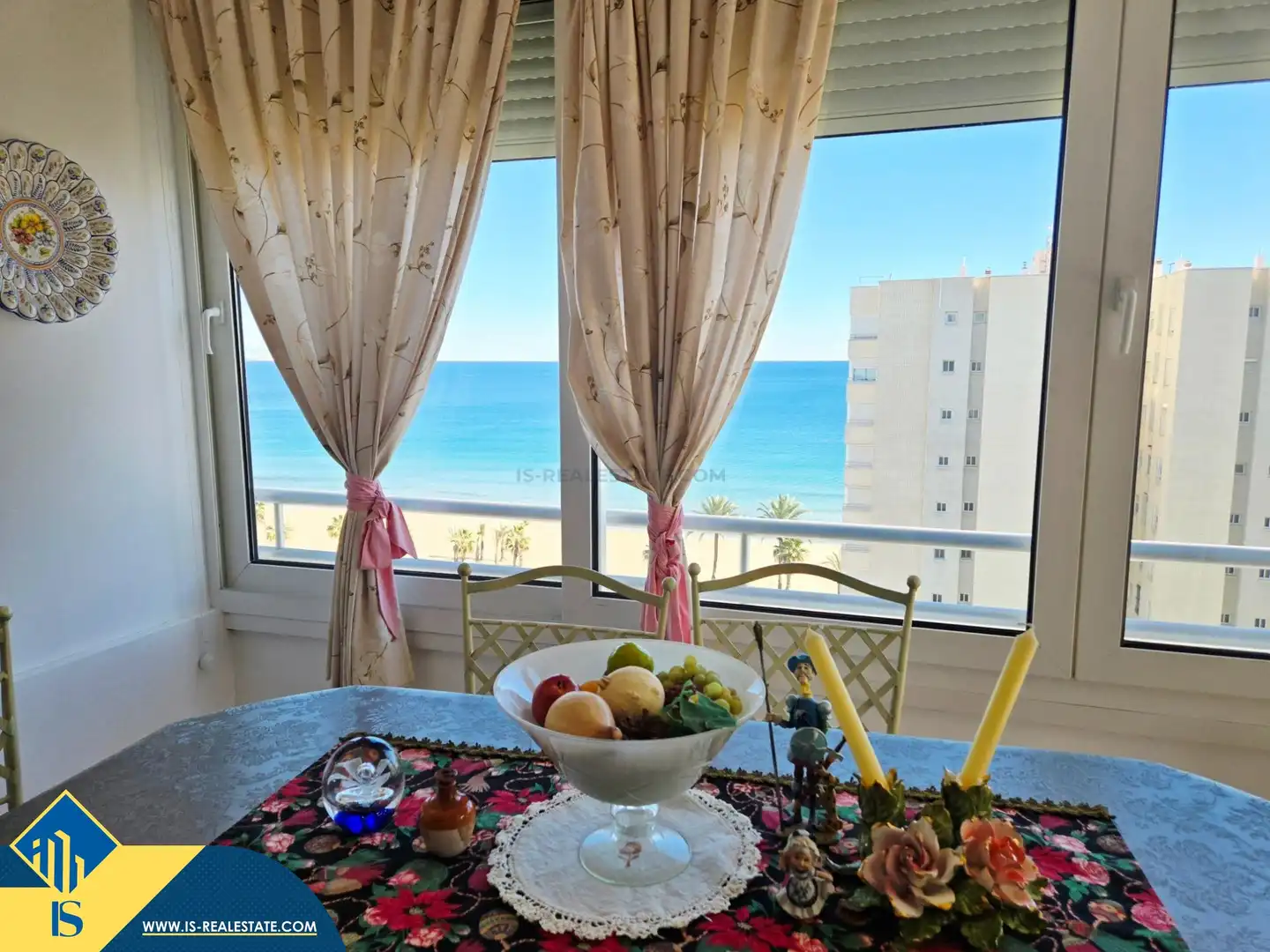 Bedroom of Flat for sale in Alicante / Alacant  with Terrace and Furnished