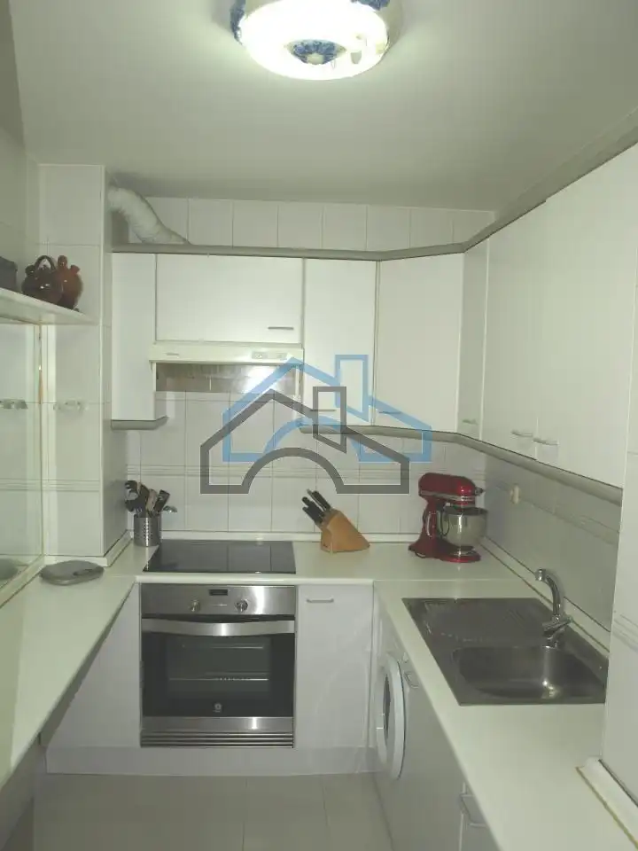 Apartamento con ascensor en alquiler en Cambre, imagen 7