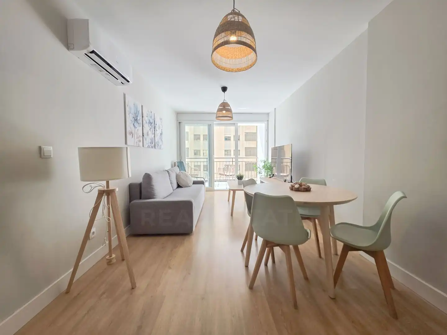 Sala de estar de Piso en venta en Málaga con Aire acondicionado y Terraza