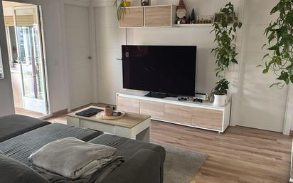 Sala d'estar de Pis en venda en  Madrid Capital amb Aire condicionat, Calefacció i Terrassa