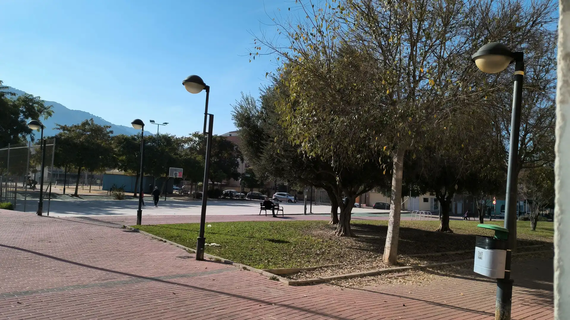 Vista exterior de Local de lloguer en Murcia