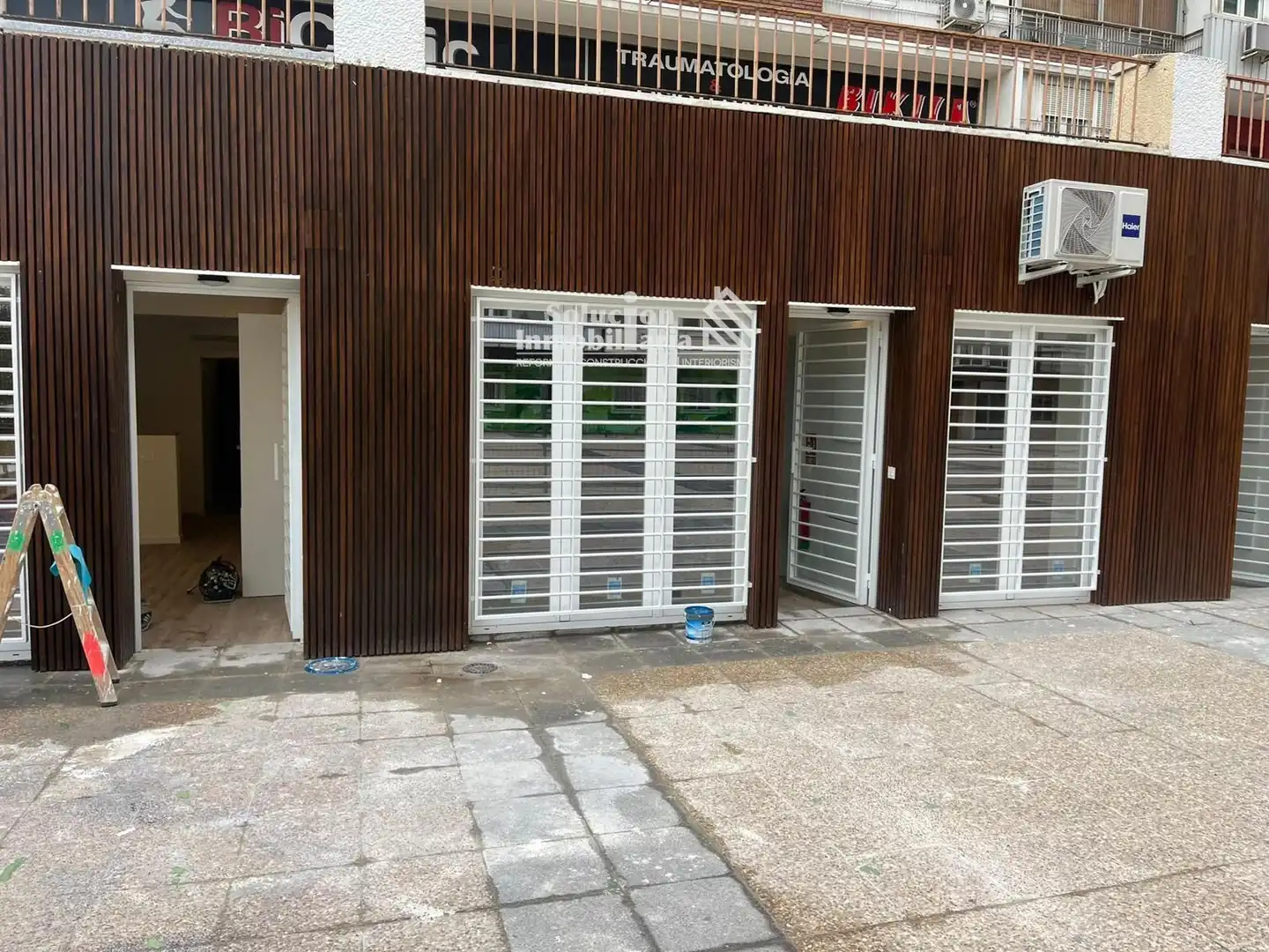 Außenansicht von Wohnungen zum Verkauf in Madrid mit Klimaanlage und Heizung