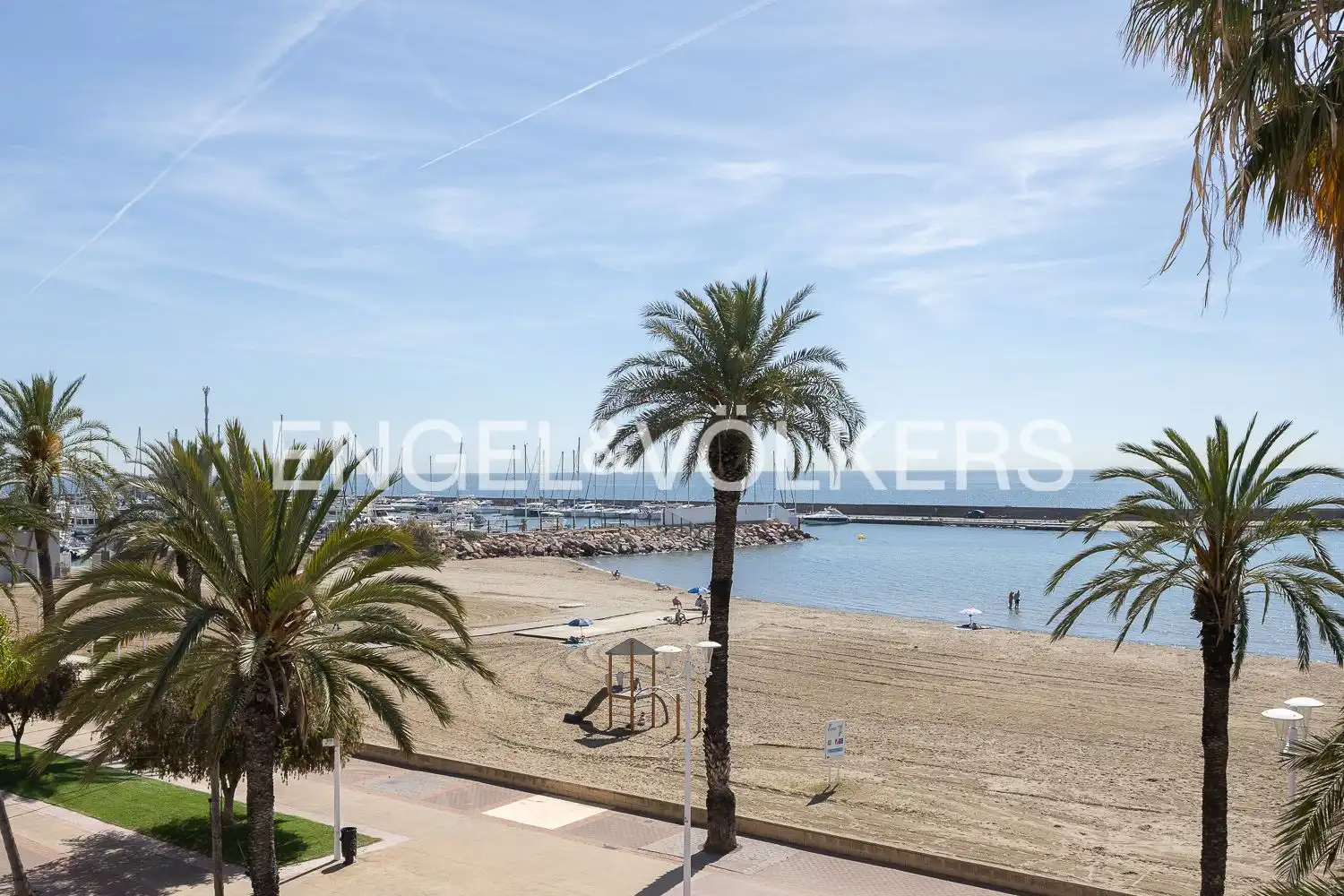 Vista exterior de Casa o chalet de alquiler en La Pobla de Farnals con Aire acondicionado, Calefacción y Jardín privado