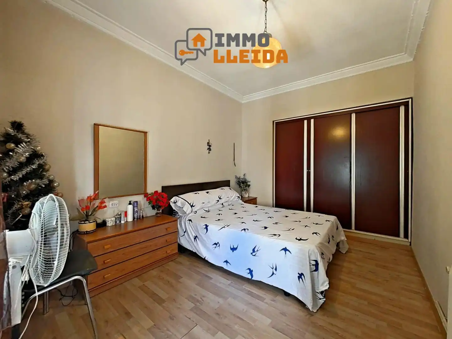 Habitación de Casa o chalet en venta en Castellserà con Calefacción, Parquet y Terraza