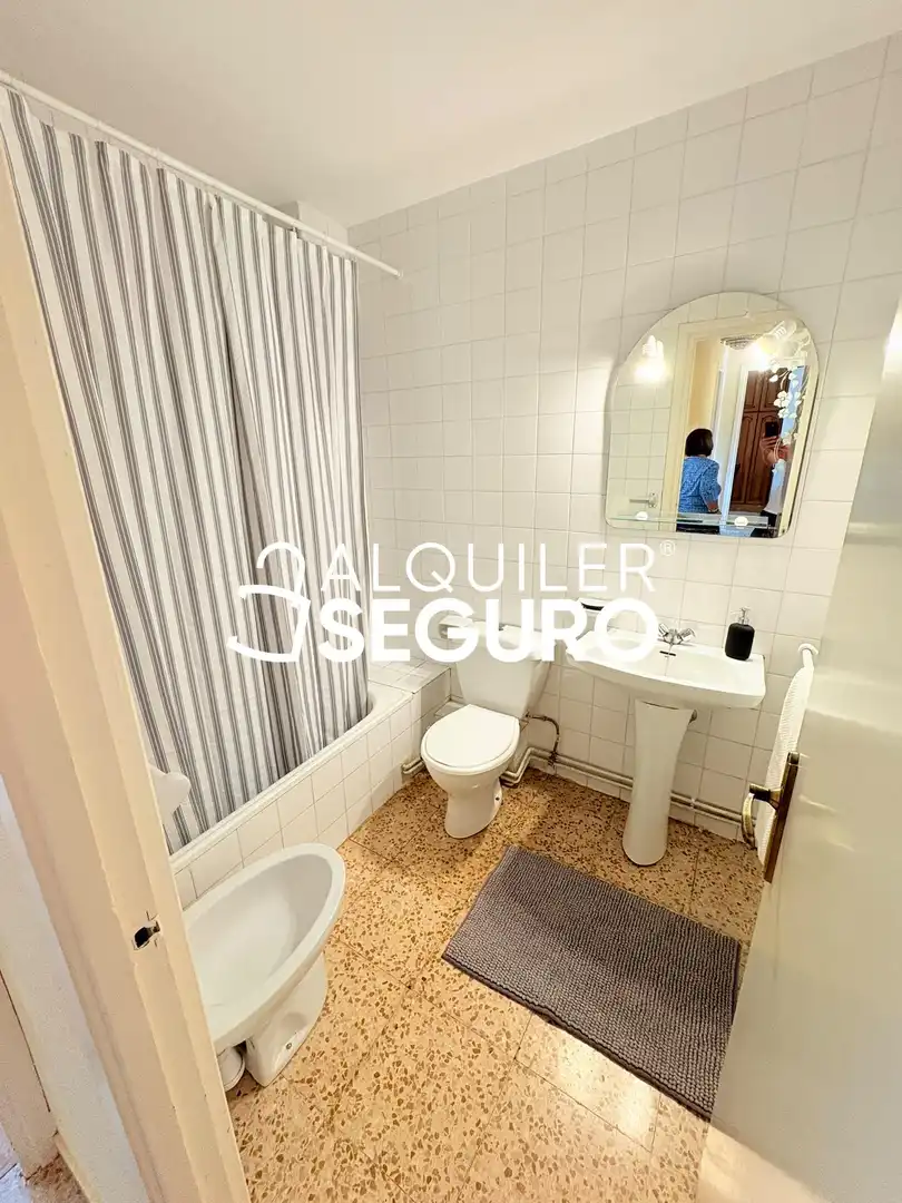 Wohnung zur Miete in Sopuerta, Bizkaia