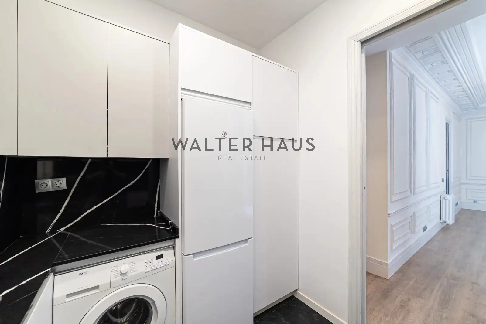 Kitchen of Flat for sale in Madrid  with Air Conditioner, Heating and Oven