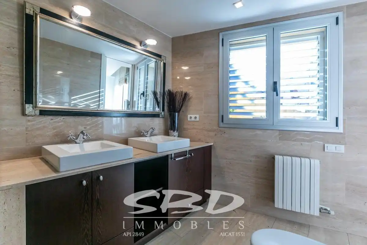 House with balcony to rent in Centre - Sant Oleguer, imagen 42