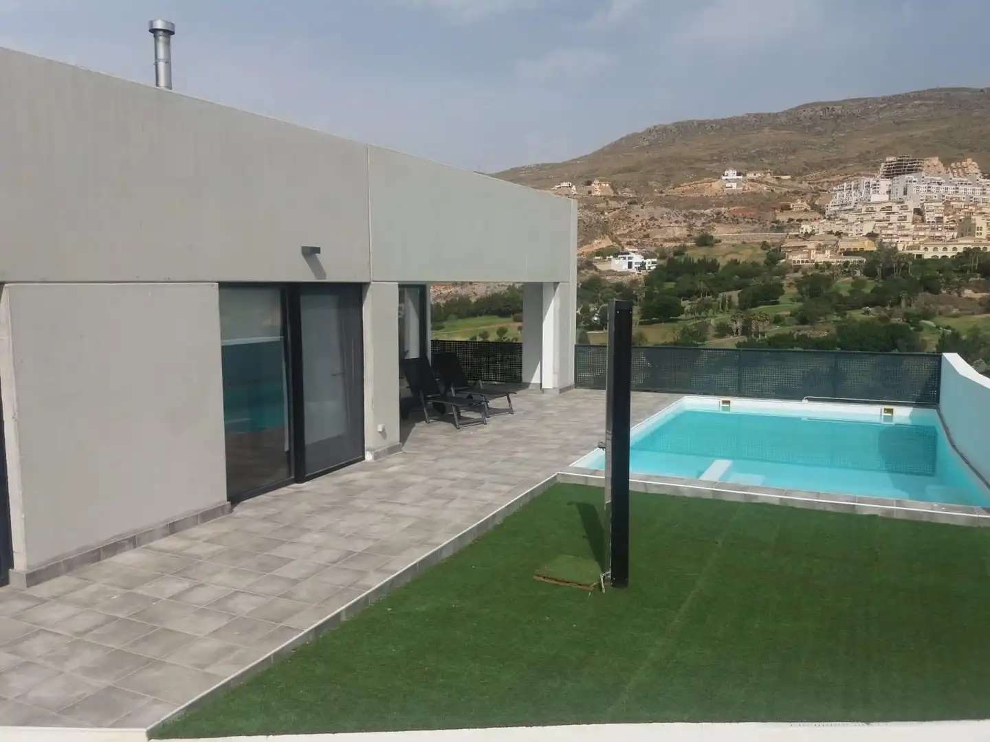 Piscina de Casa o chalet en venta en Vícar