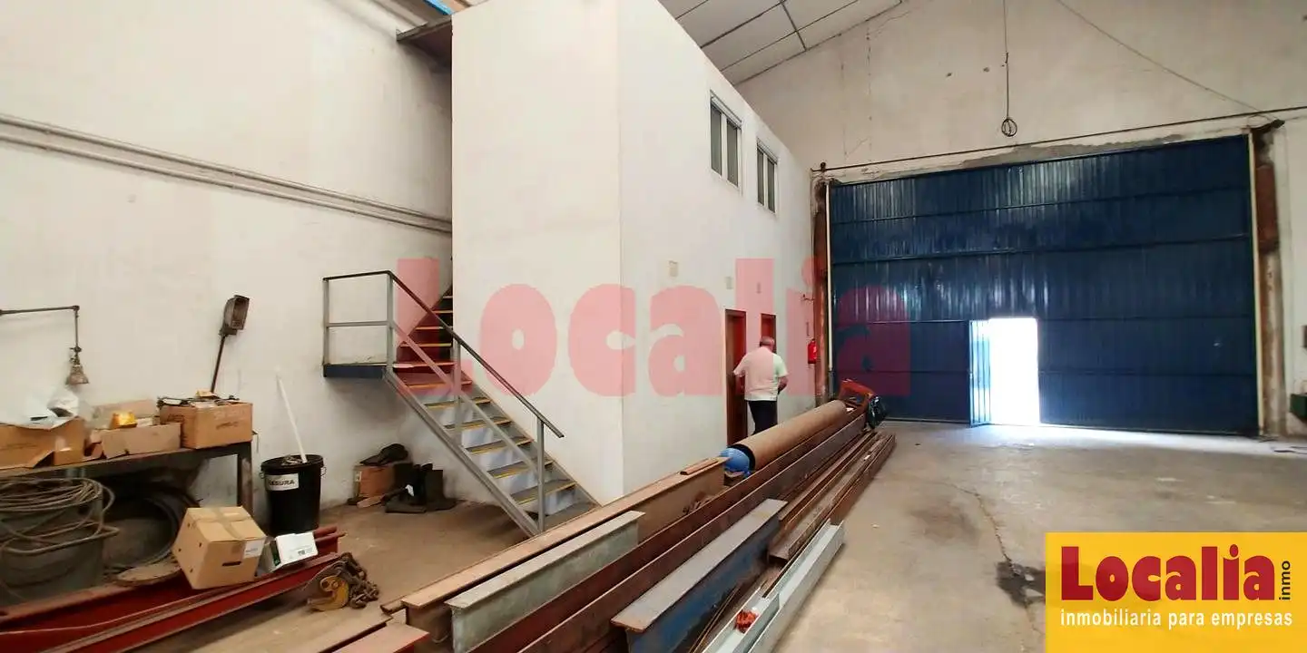 Nau industrial de lloguer a Maliaño, imagen 7