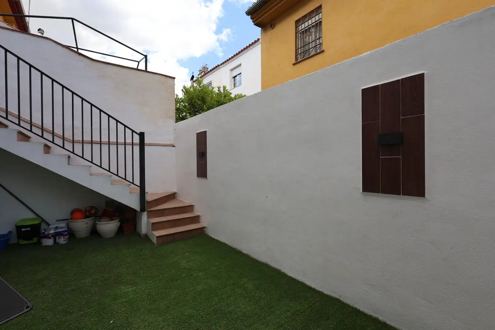 Terrassa de Casa adosada en venda en Cúllar Vega amb Calefacció, Jardí privat i Terrassa