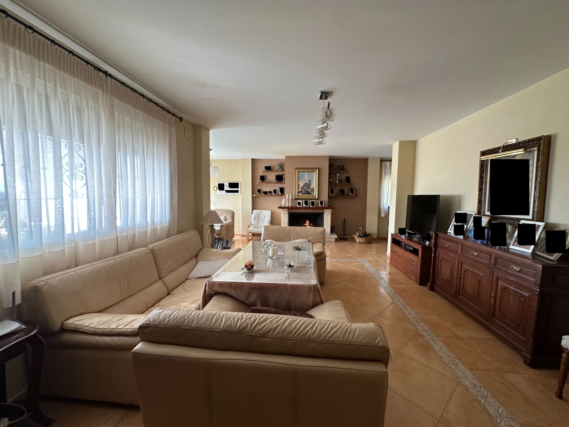 Living room of House or chalet for sale in Úbeda  with Air Conditioner, Private garden and Terrace
