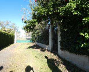 Jardí de Casa o xalet en venda en Bolaños de Calatrava amb Jardí privat, Terrassa i Piscina