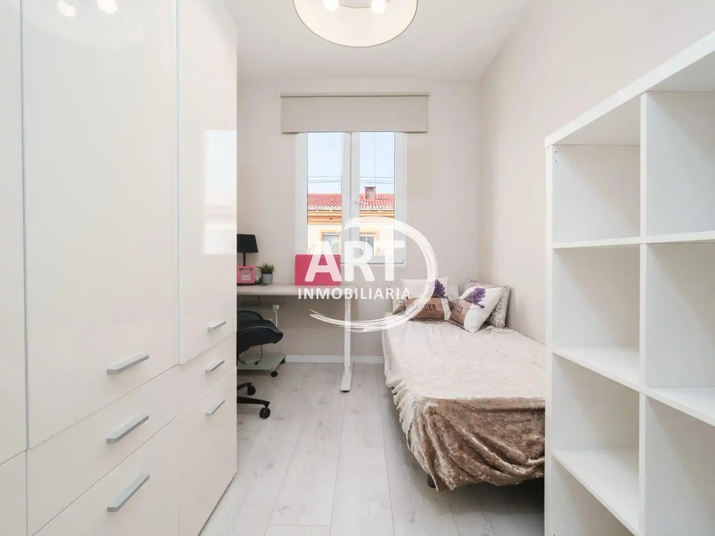 Habitación de Piso en venta en Valencia con Aire acondicionado y Amueblado