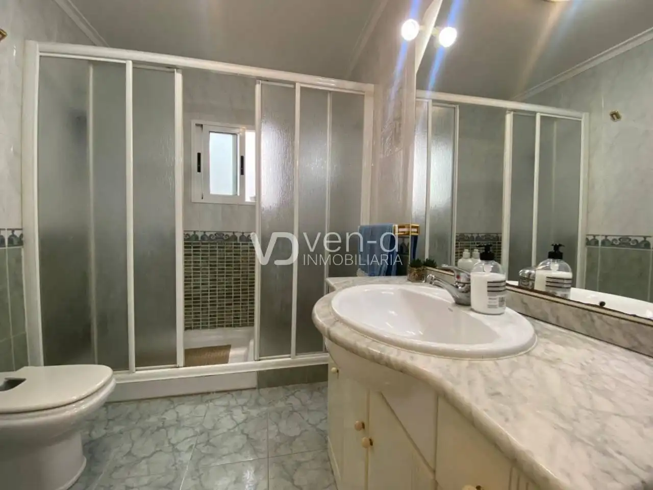 Baño de Casa o chalet en venta en Anna con Aire acondicionado y Terraza