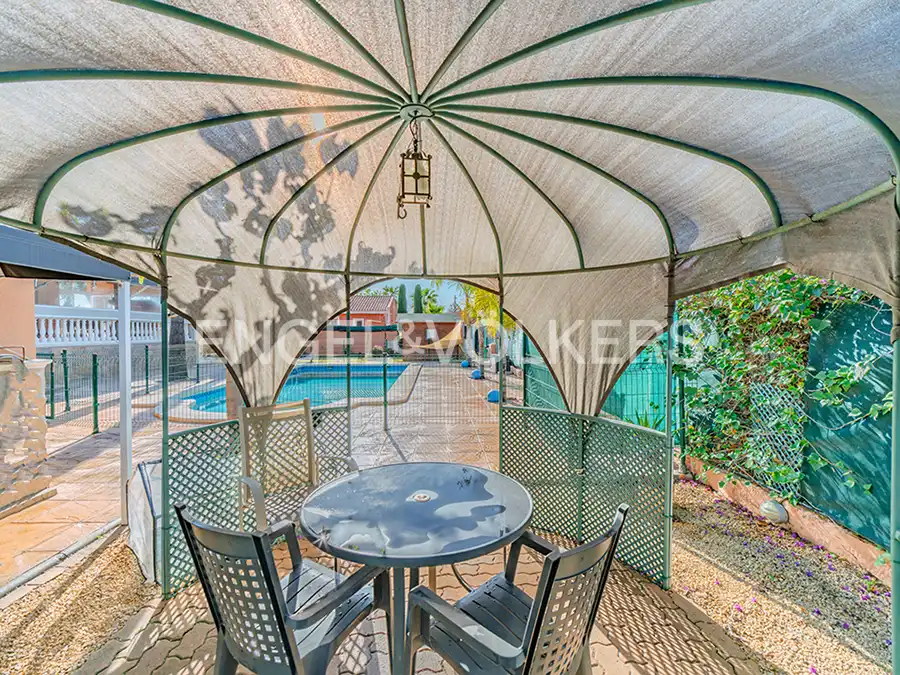 Terrace of Houses for sale in San Vicente del Raspeig / Sant Vicent del Raspeig  with Air Conditioner, Heating and Private garden