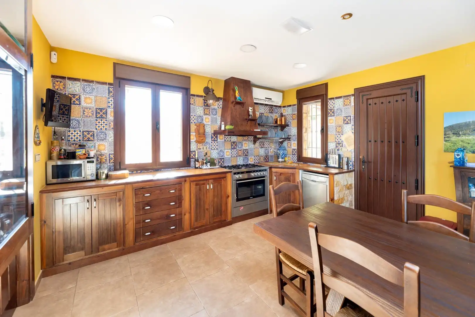 Kitchen of Houses for sale in Colomera  with Heating, Terrace and Storage room