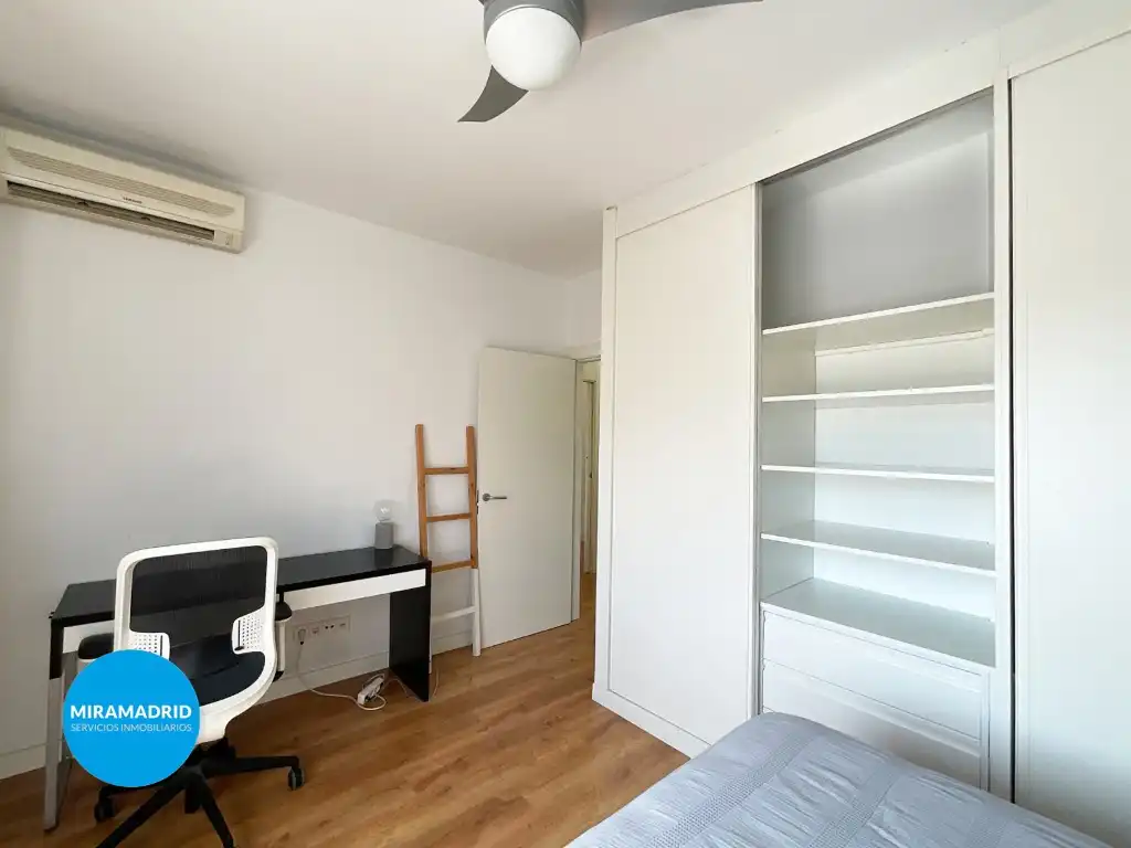 Habitación de Piso de alquiler en Madrid con Aire acondicionado, Terraza y Amueblado