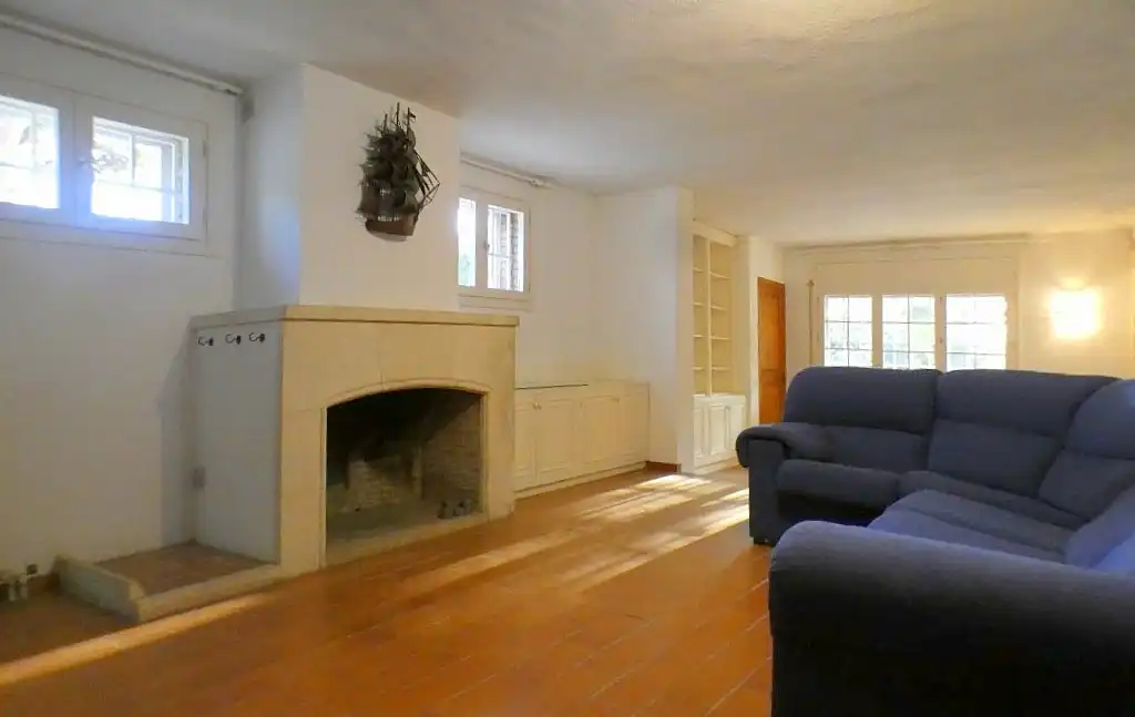 Sala de estar de Casa o chalet en venta en Premià de Dalt con Calefacción, Jardín privado y Parquet