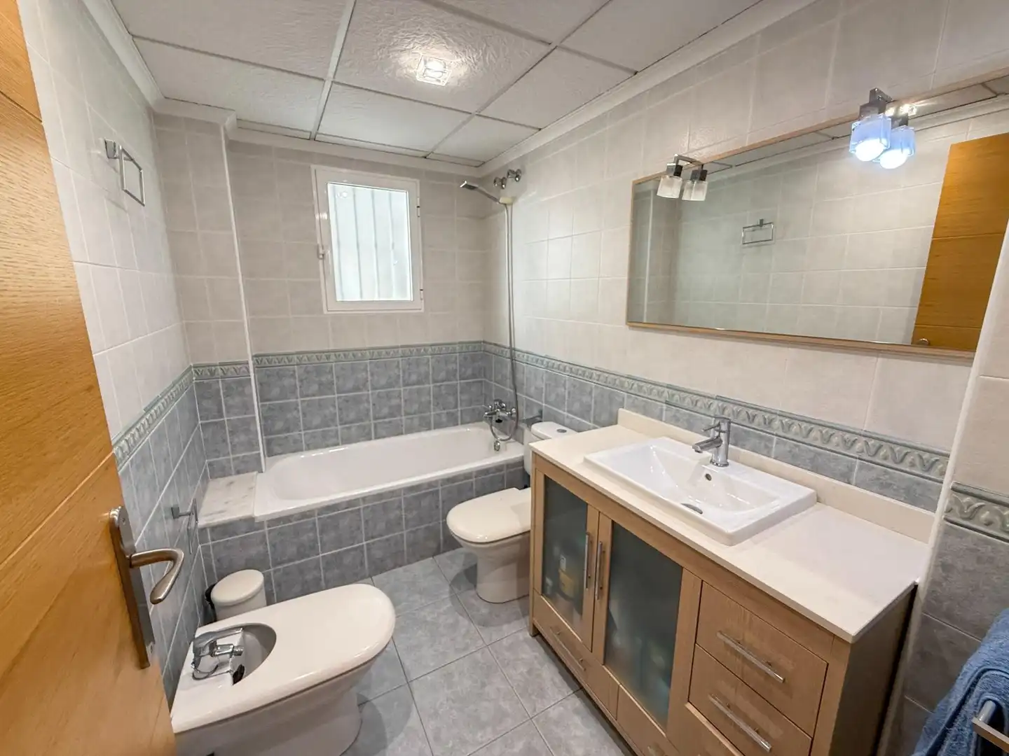 Baño de Piso en venta en Callosa de Segura con Aire acondicionado, Trastero y Balcón