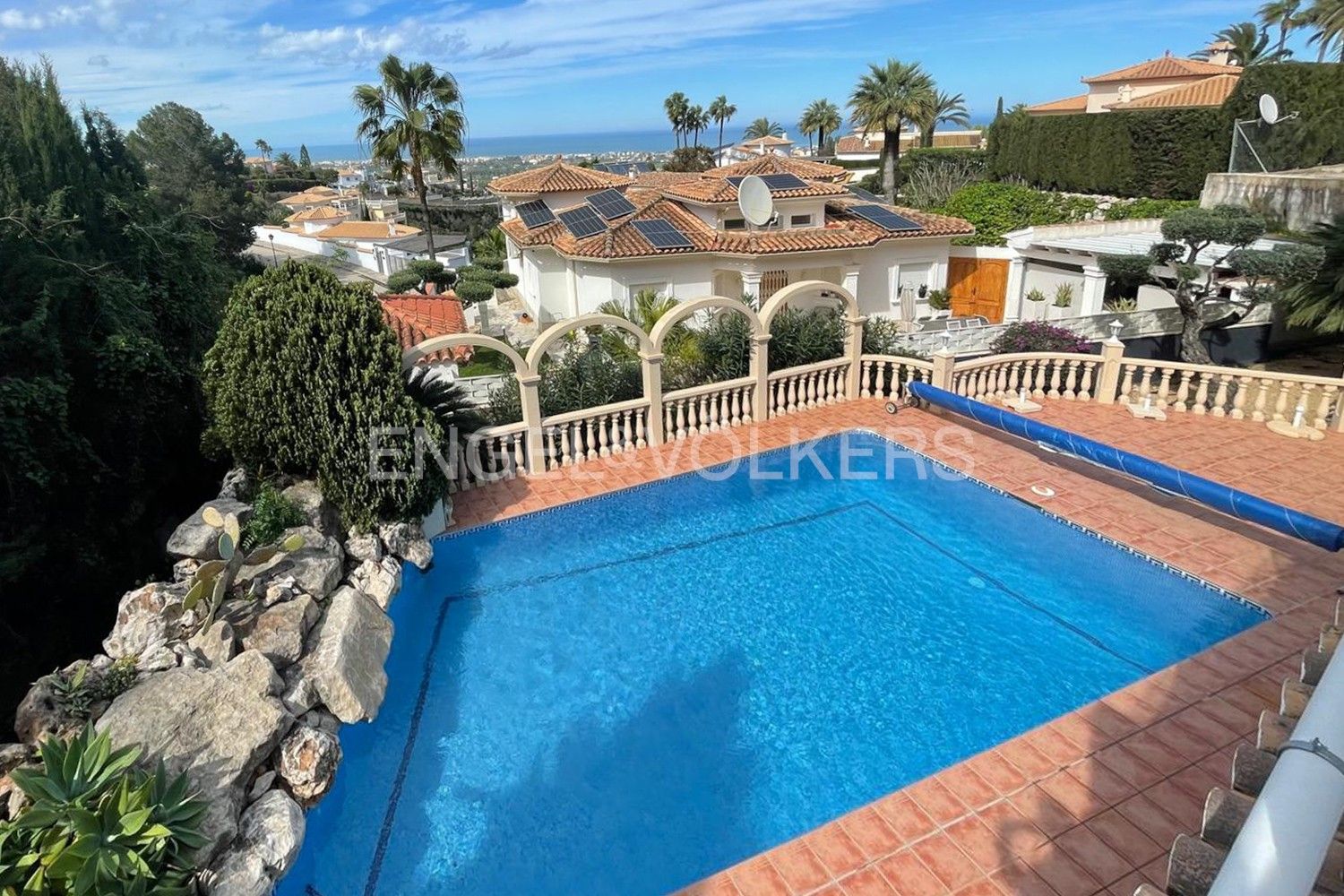 Piscina de Casa o xalet en venda en Dénia amb Aire condicionat, Calefacció i Jardí privat