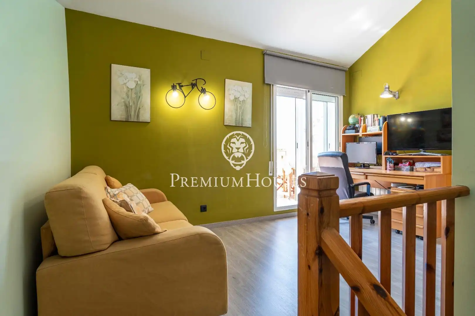 Living room of Attic for sale in Sant Pere de Ribes  with Heating, Private garden and Parquet flooring