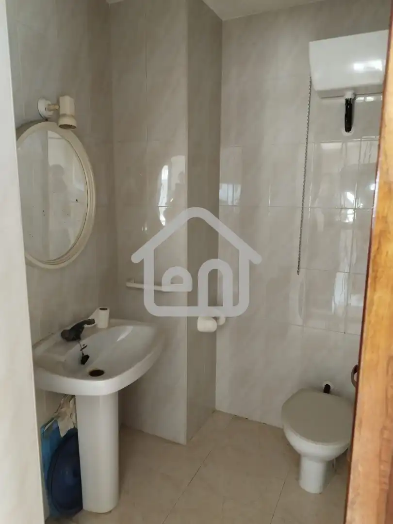 Bathroom of Houses for sale in Camporrobles, Valencia