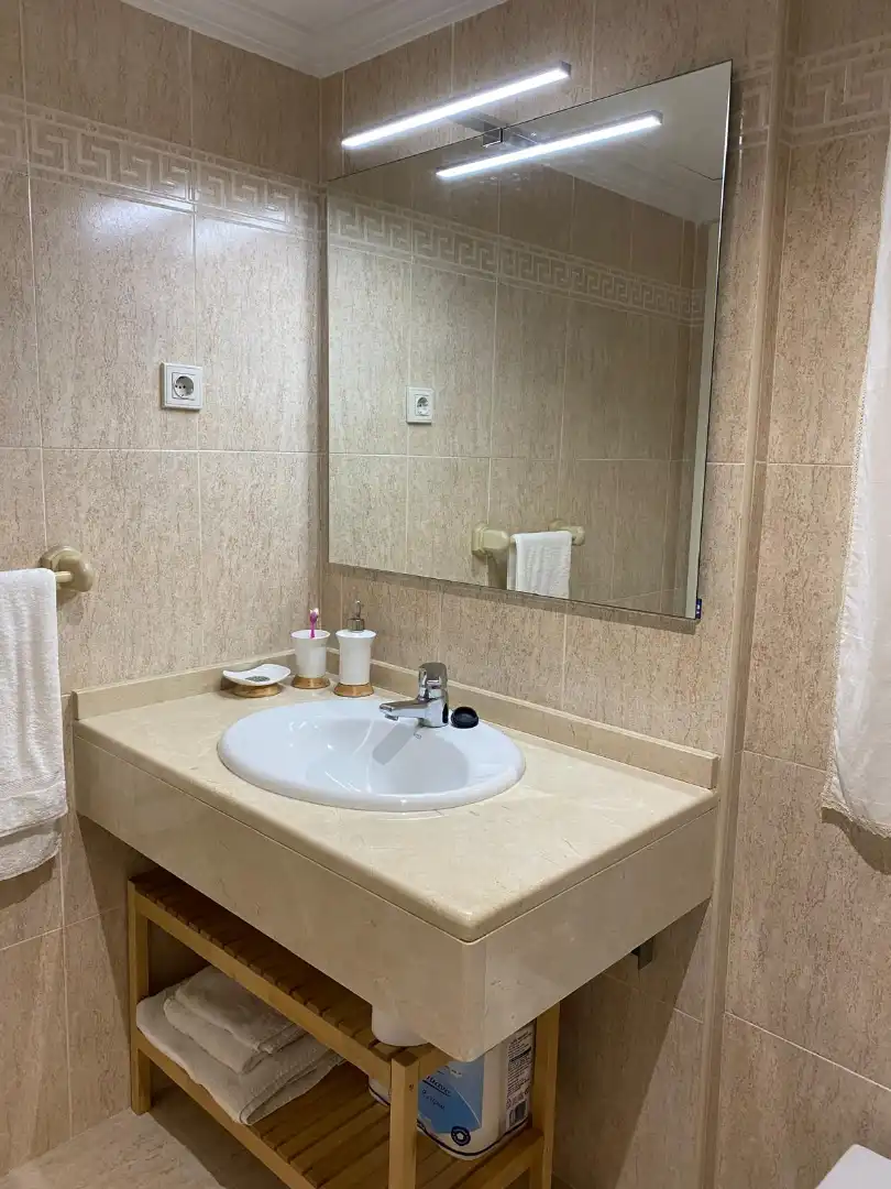 Bathroom of Apartments for rent in Marbella  with Air Conditioner, Furnished and Oven