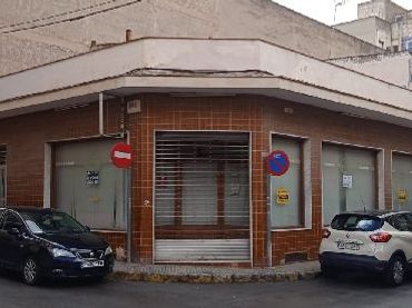 Locale commerciale in vendita a Aspe Centro