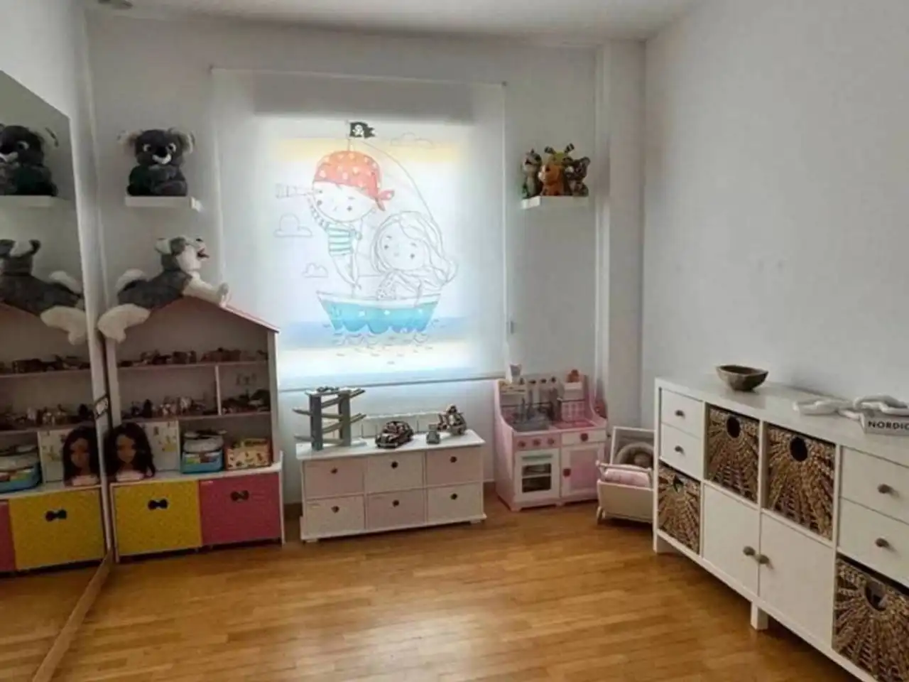 Schlafzimmer von Haus oder Chalet zum Verkauf in Plasencia mit Klimaanlage und Terrasse