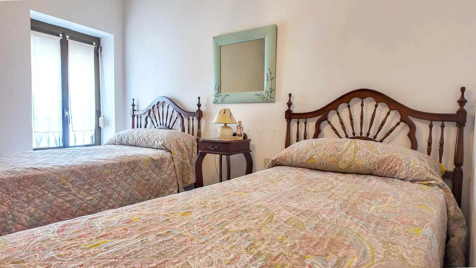 Bedroom of Houses for sale in Cáceres  with Balcony