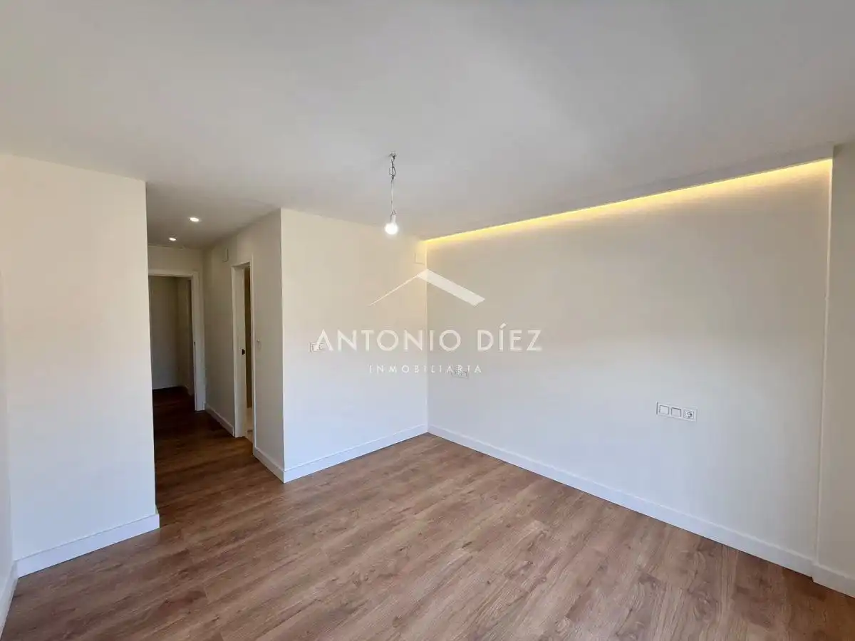 Dormitori de Àtic en venda en Aspe amb Aire condicionat, Terrassa i Traster