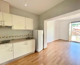Kitchen of Apartment to rent in  Granada Capital  with Terrace and Balcony