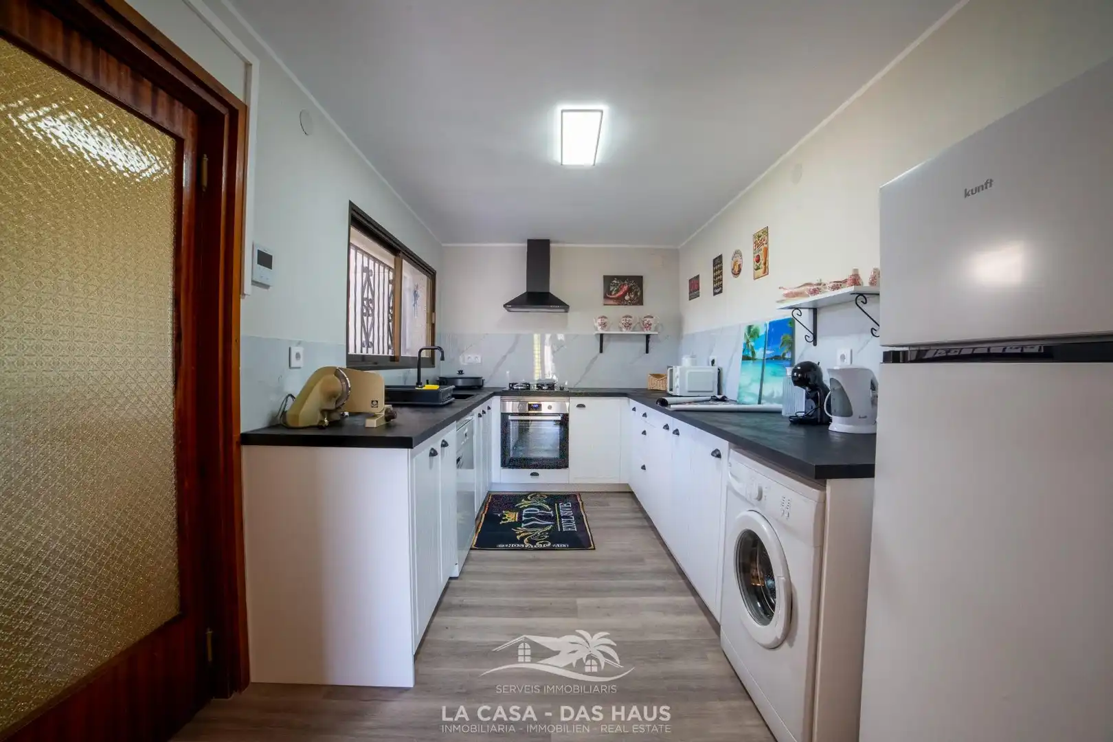 Cuina de Casa o xalet en venda en Lloret de Mar amb Jardí privat, Terrassa i Balcó