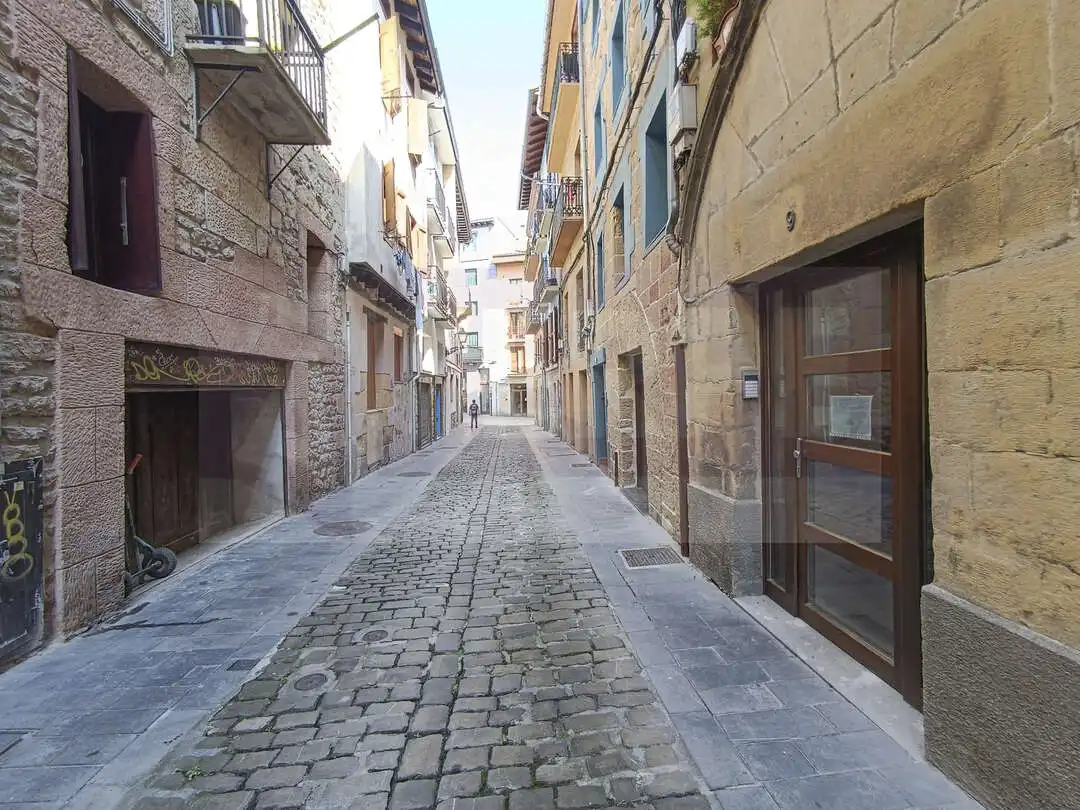 Vista exterior de Piso en venta en Errenteria con Balcón