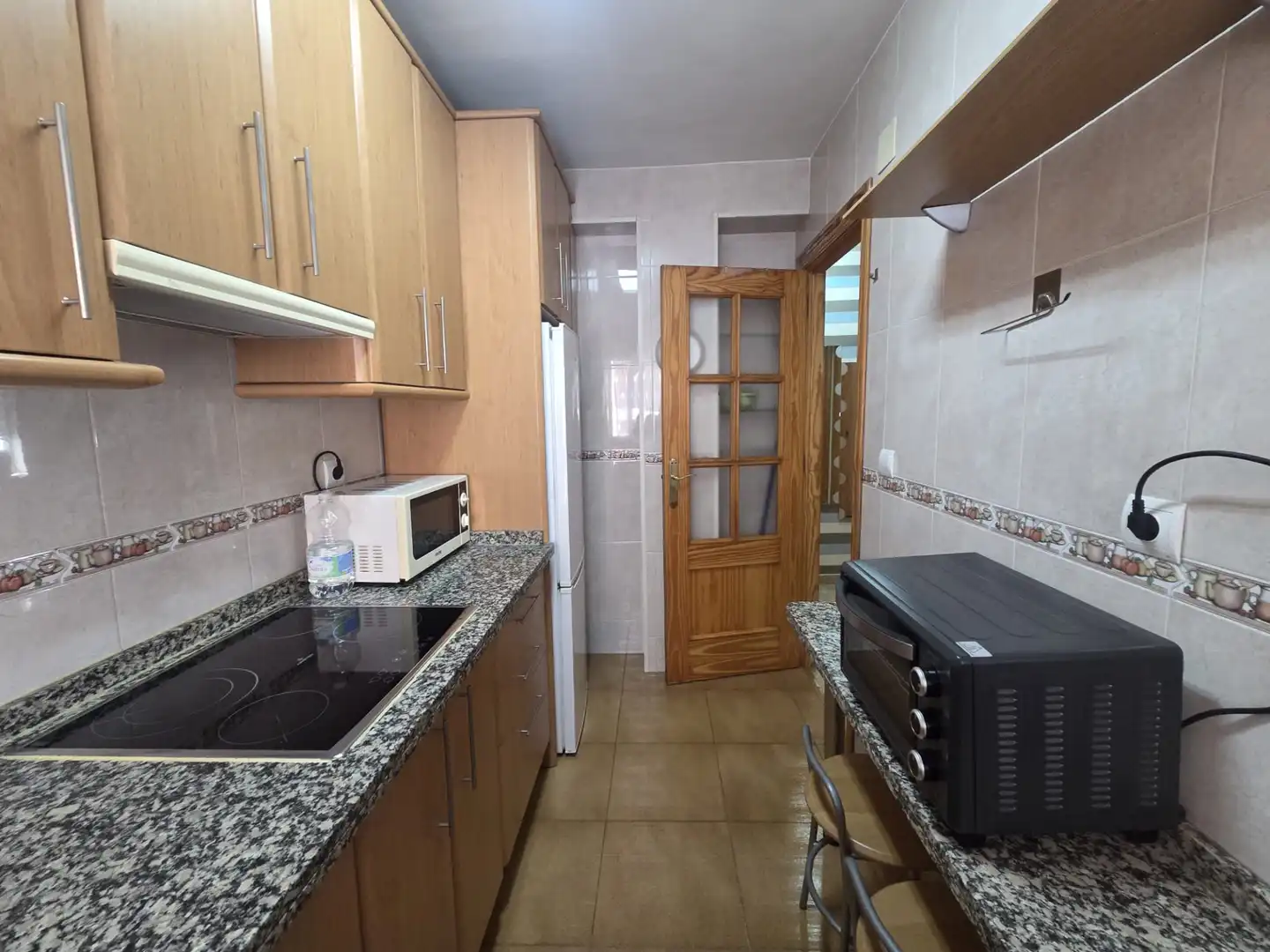 Cocina de Piso de alquiler en Granada con Aire acondicionado, Calefacción y Amueblado
