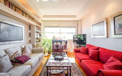 Living room of Flat for sale in  Madrid Capital  with Air Conditioner