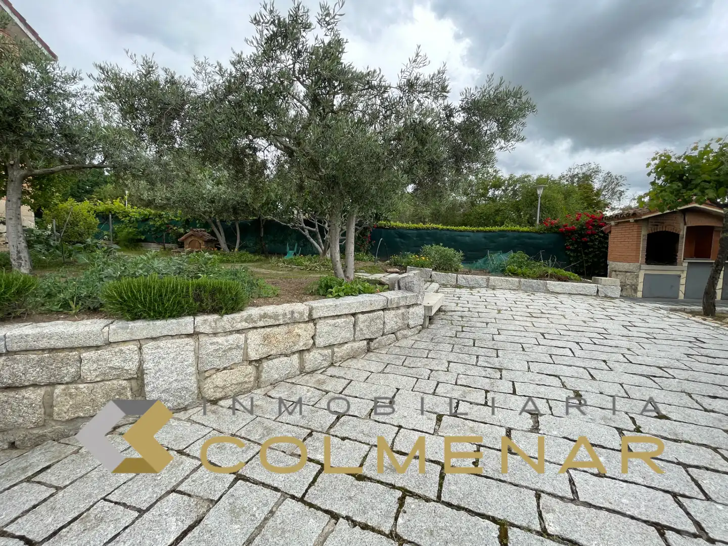 Terraza de Casa o chalet en venta en Colmenar Viejo con Calefacción, Jardín privado y Trastero