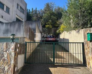 Exterior view of Single-family semi-detached for sale in Torrelles de Llobregat  with Heating, Private garden and Terrace